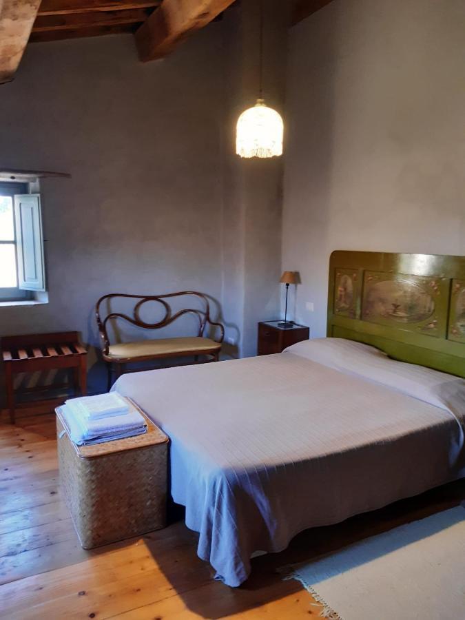 Borgo Cardaneto Bed and Breakfast Montone  Exteriör bild