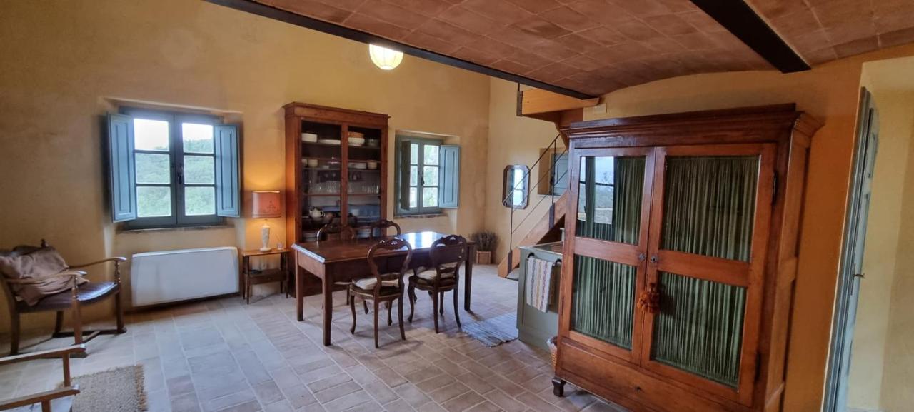 Borgo Cardaneto Bed and Breakfast Montone  Exteriör bild