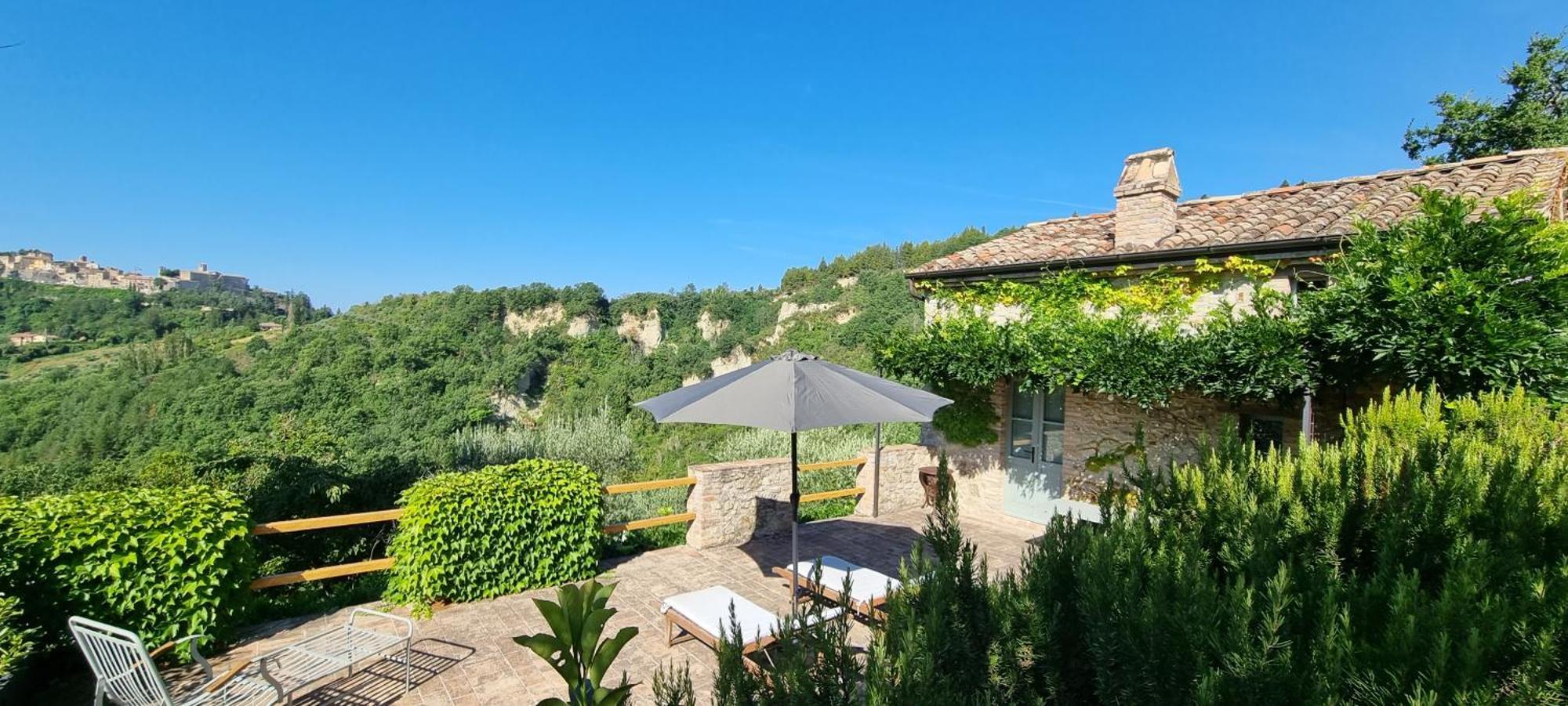 Borgo Cardaneto Bed and Breakfast Montone  Exteriör bild