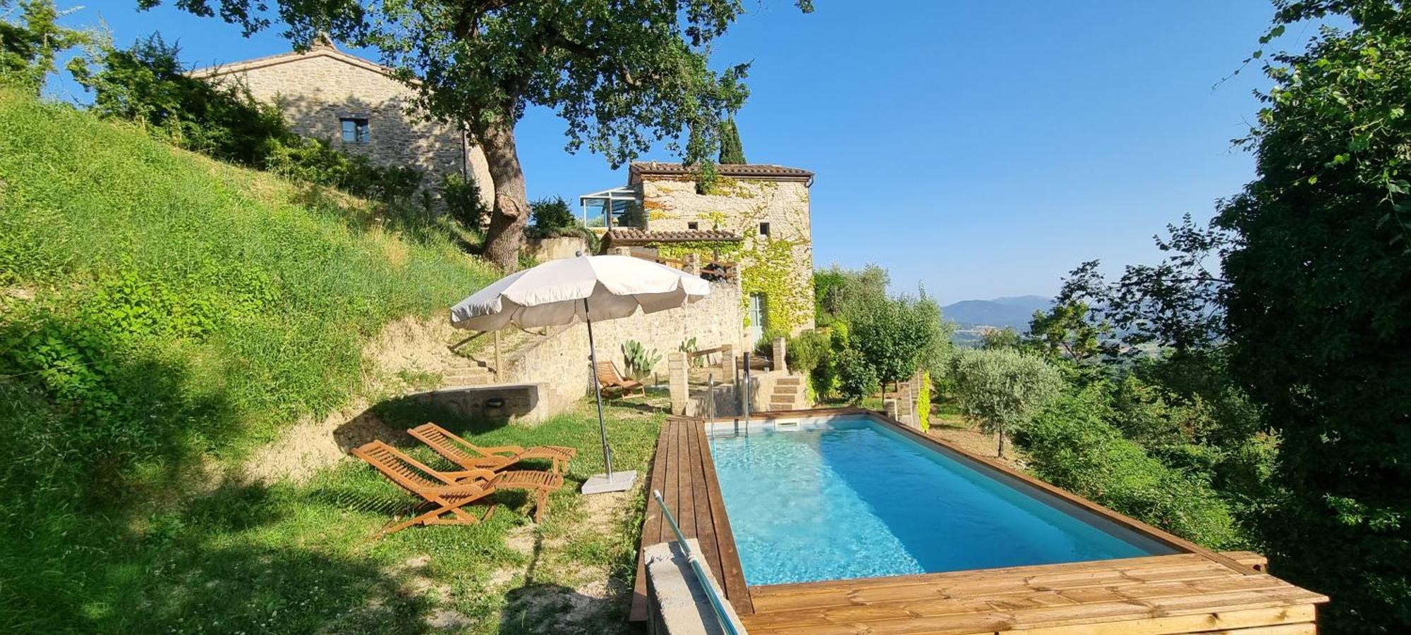 Borgo Cardaneto Bed and Breakfast Montone  Exteriör bild